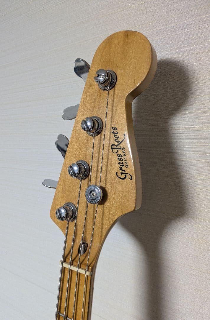 m*n様 中古 Grass Roots エレキベース