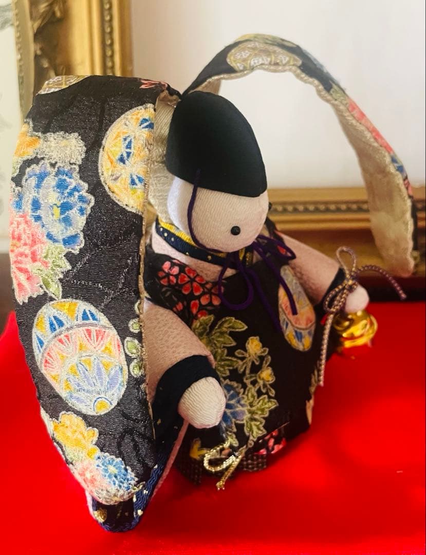 エミになります！ ご検討用 ペアうさぎさん　幸せの鈴の音