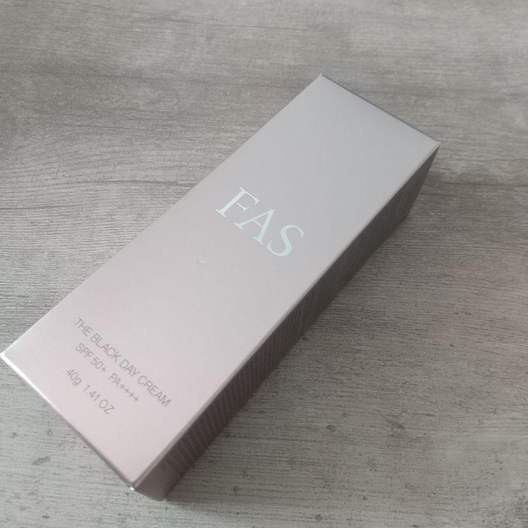 未開封新品 ファス ザブラックデイクリーム FAS 40g