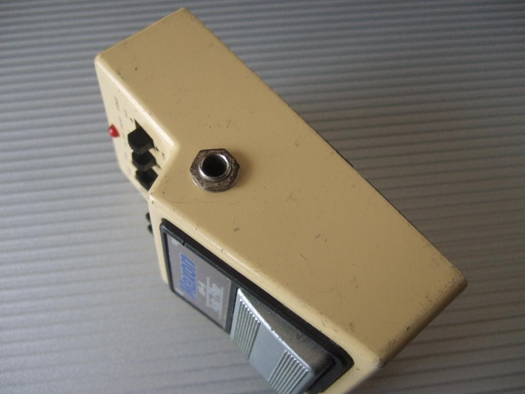 付属品完備 TECH 21 Red Ripper Fuzz Sansamp