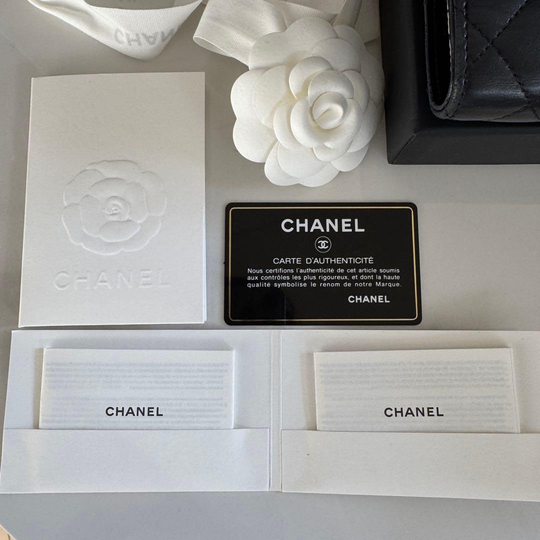 CHANEL銀座並木店購入　ウォレット　三つ折り財布　マトラッセ　ラムスキン