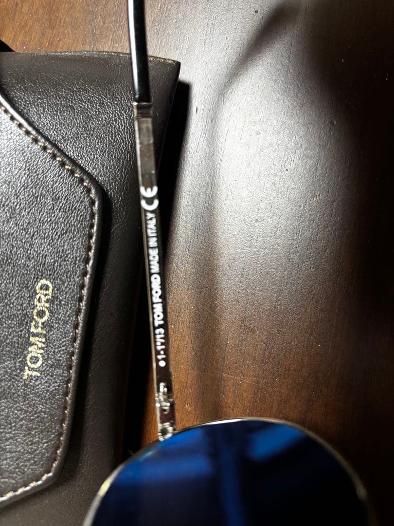 TOM FORD ティアドロップ　サングラス