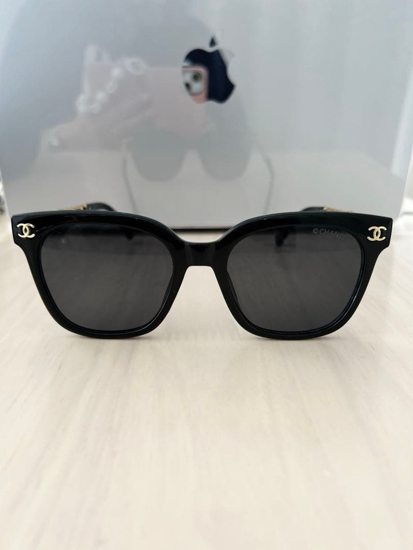 【極美品】CHANEL ブラック サングラス