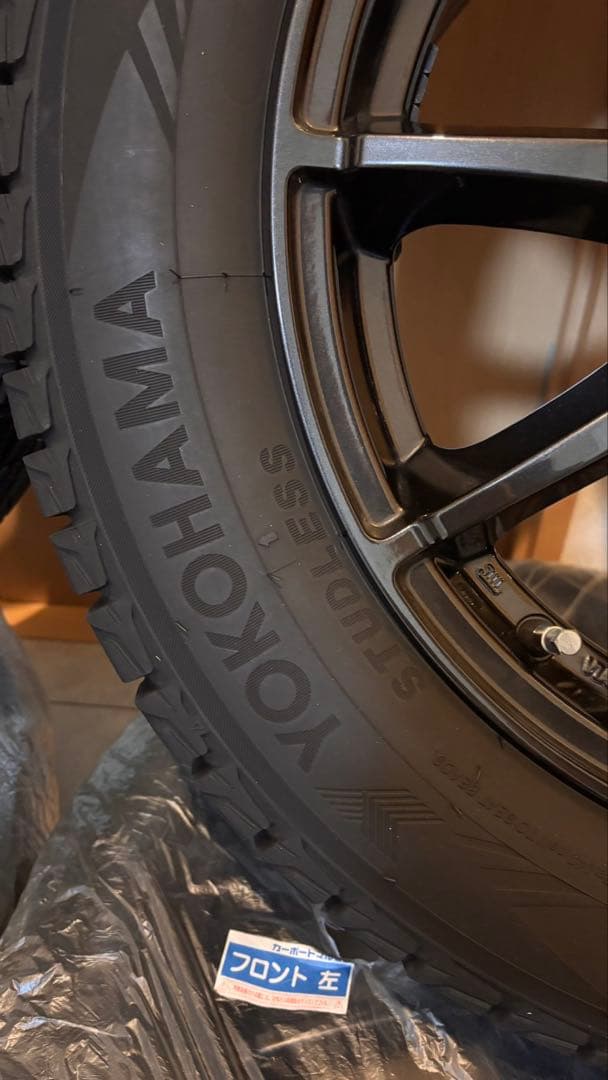 バリ山！極美品 YOKOHAMA ice GUARD 225/60R17
