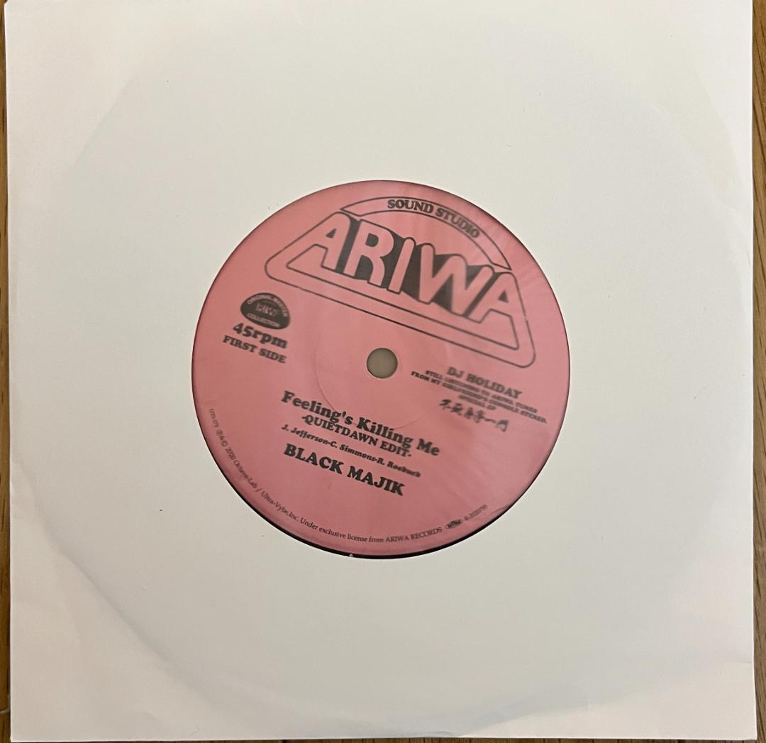 DJ HOLIDAY 7インチレコード ARIWA
