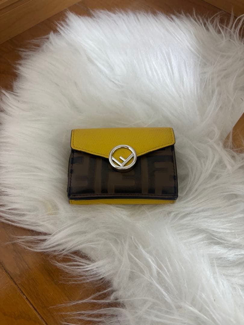 FENDI 三つ折り財布 イエロー/ブラウン