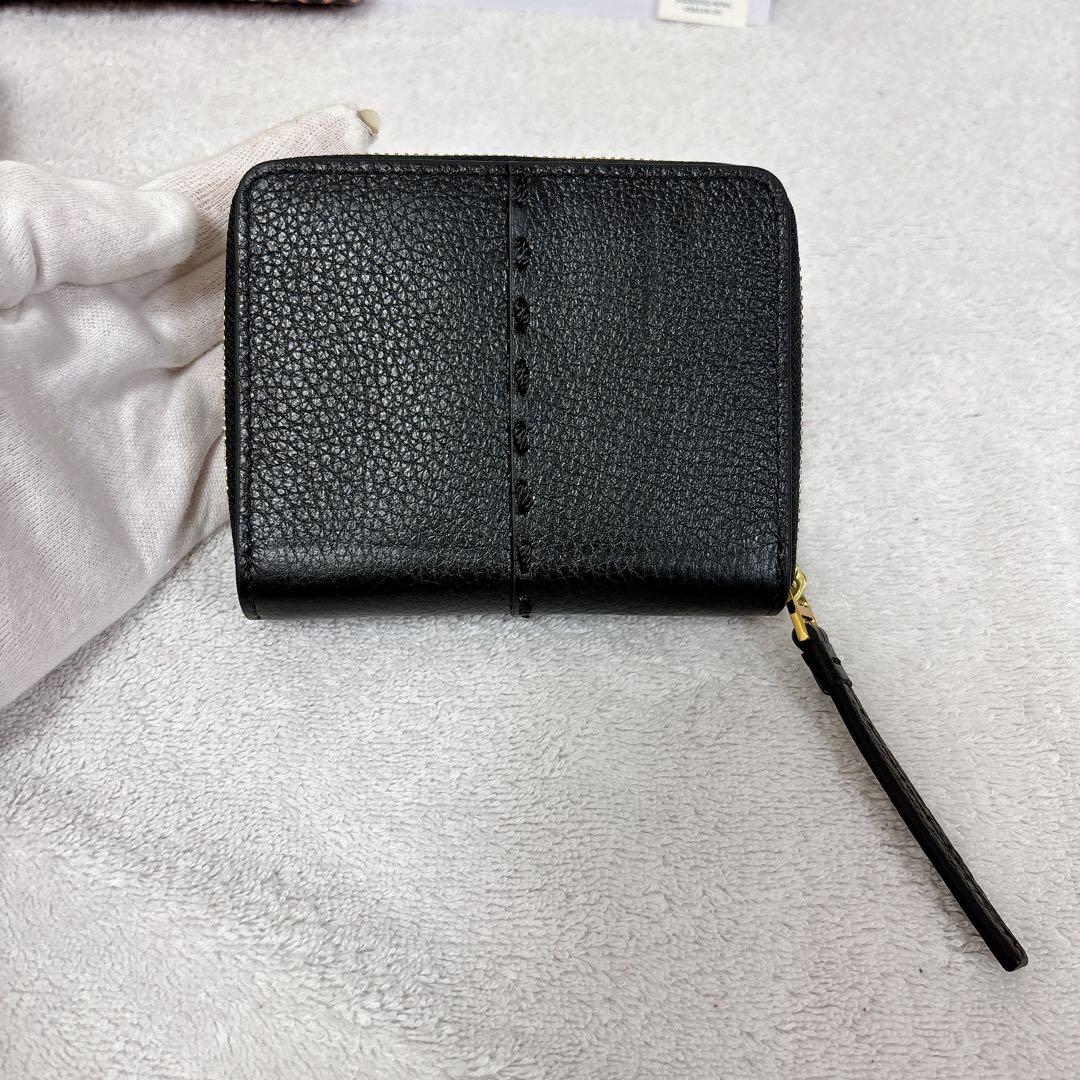 トリーバーチ 二つ折り財布 黒 McGraw