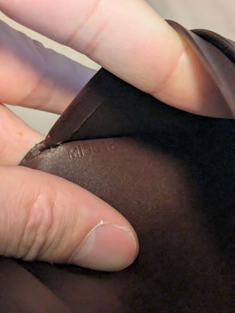 Louis Vuitton エナメル　二つ折り財布
