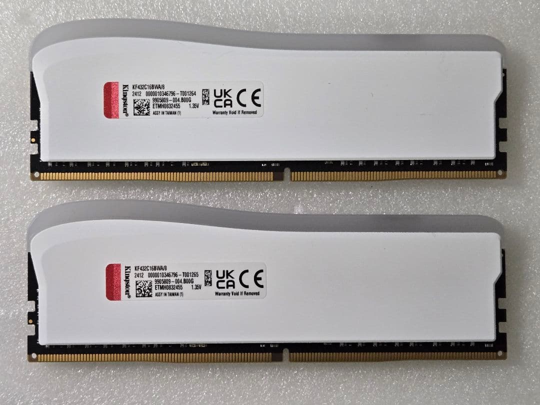 Kingston FURY BEAST DDR4 3200　8GBx2 白