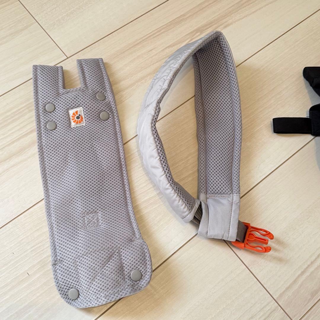 【おまけ付き、美品、使用頻度少】ergobaby OMNI 360