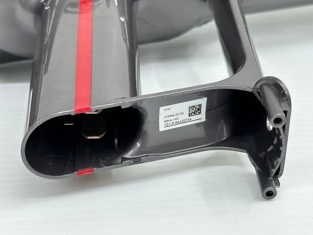 新型　2022年製　ダイソン掃除機　Dyson SV21 Micro 本体　美品