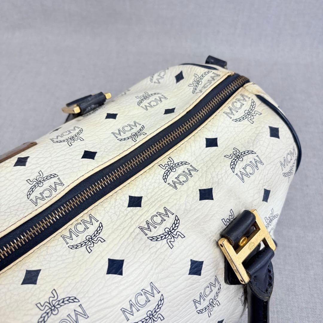 MCM エムシーエム ボストンバッグ ハンドバッグ ヴィセトス ホワイト 濃紺