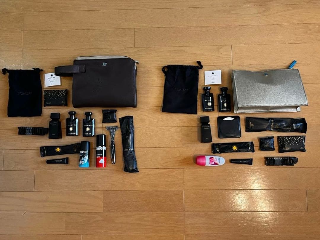 エミレーツ航空ファーストクラスアメニティバッグ(女性用、男性用)、トートバッグ等