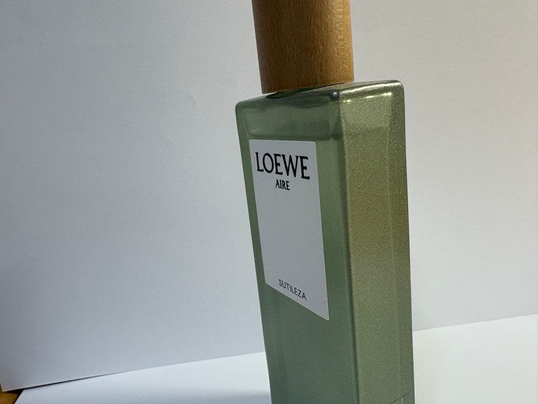 Loewe aire 香水　50ml
