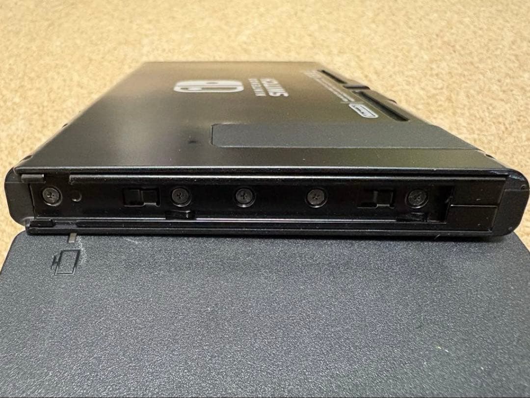 Nintendo Switch 赤/青 本体＋付属品　ジャンク品