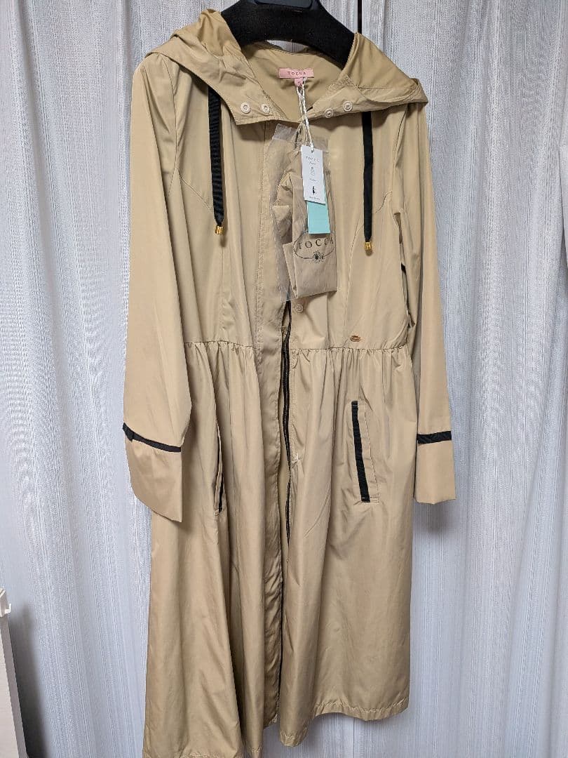 新品タグ付き　TOCCA トッカ　フード付きENVELOPE コート　4