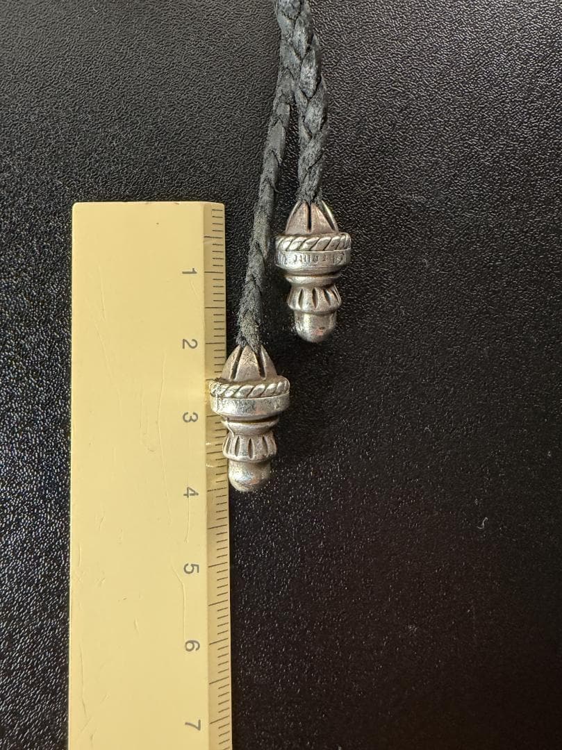 クロムハーツ クロスペンダントスモール&レザーブレイド