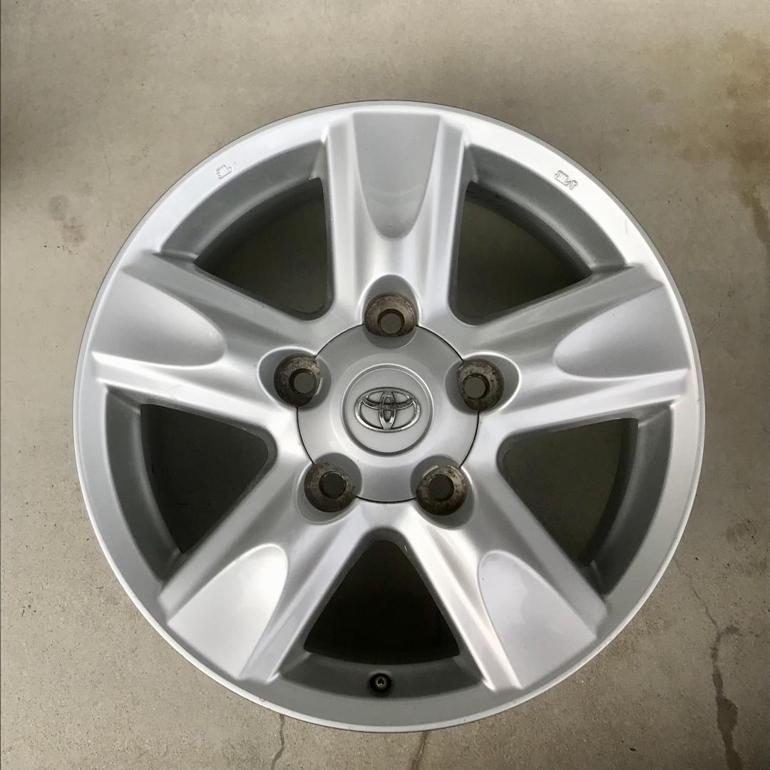 トヨタ純正 ランクル200系 18インチホイール 4本セット 5穴
