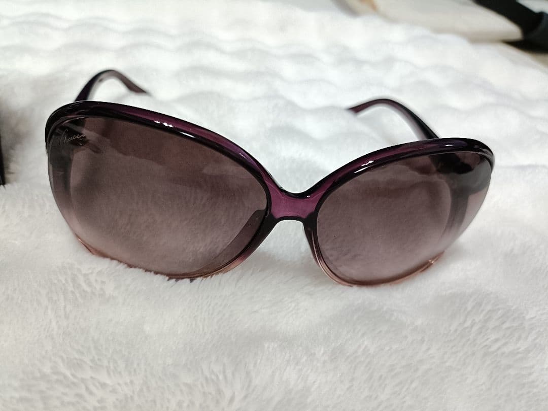GUCCI パープルサングラス ケース付き
