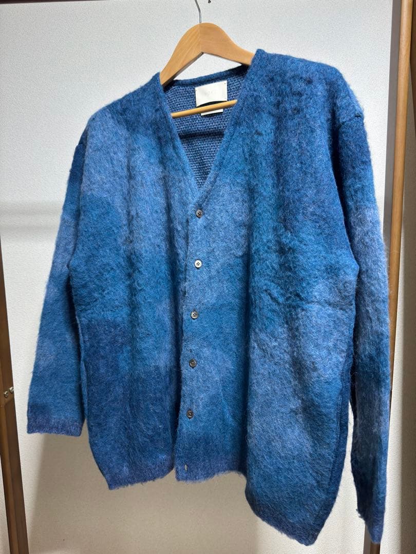 トップス YOKE GRADATION JACQUARD CARDIGAN