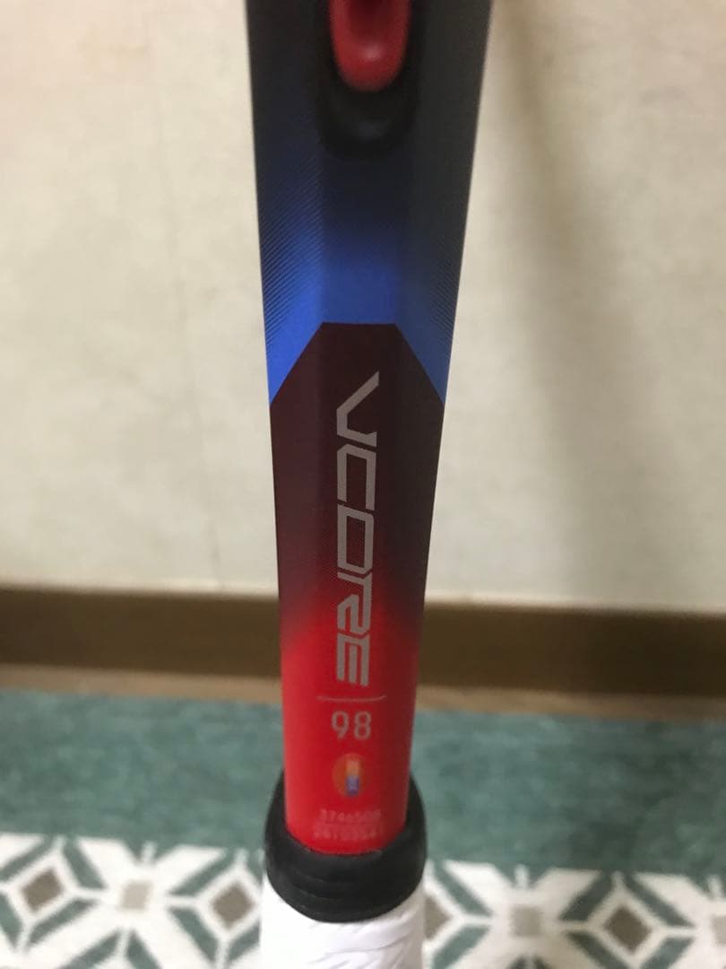 YONEX VCORE 98 テニスラケット