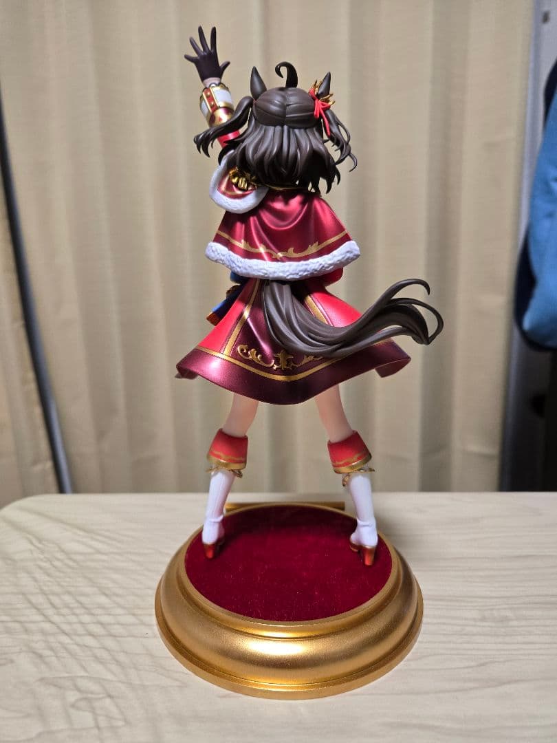 コ*郎様 ウマ娘　キタサンブラック フィギュア