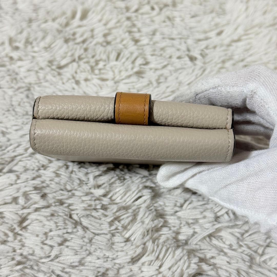 極美品✨LOEWE ロエベ アナグラム トライフォールド レザー　三つ折り財布