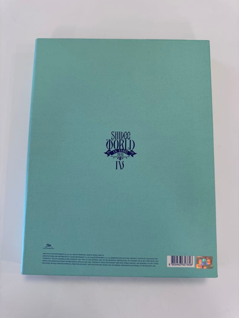 SHINee WORLD IV 2CD+フォトブック トレカ付き