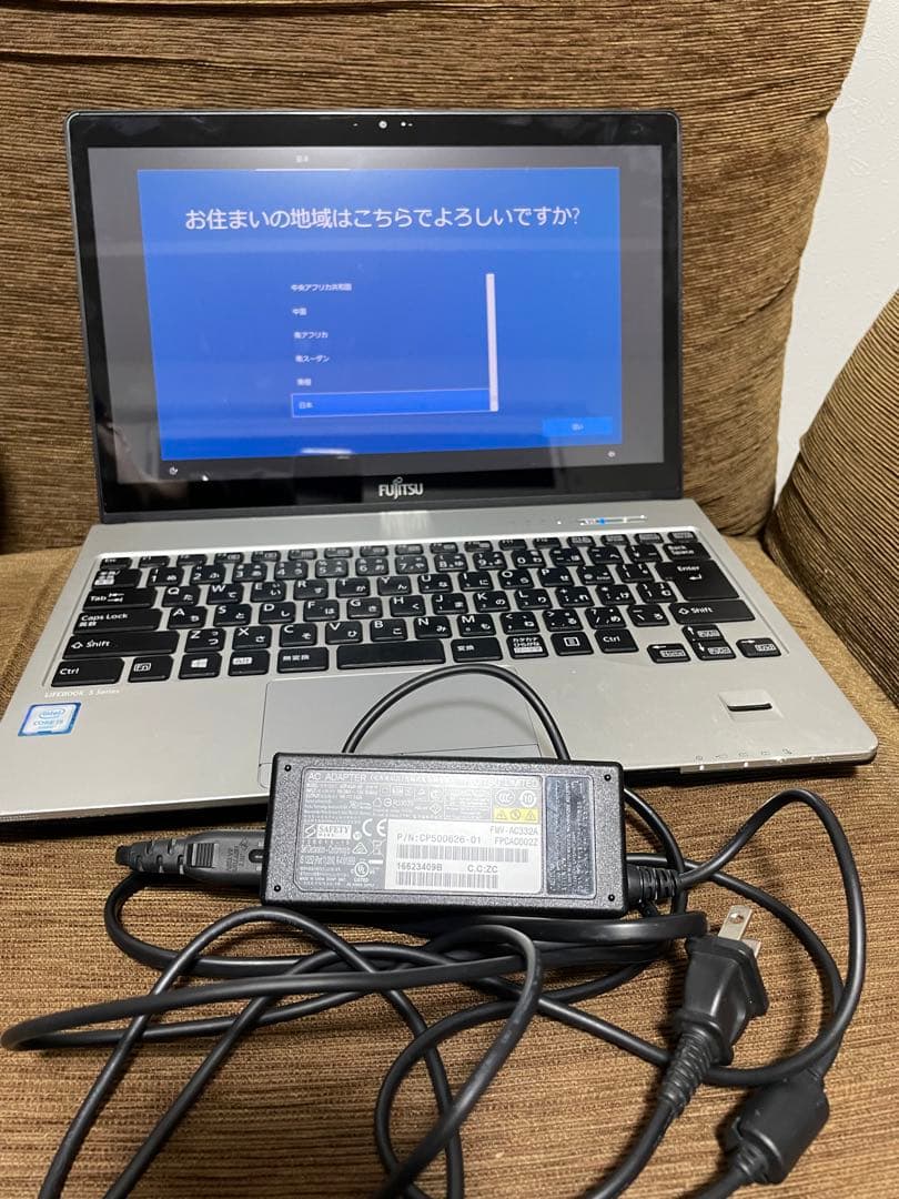 富士通 LIFEBOOK ブラック ノートPC ACアダプター付き