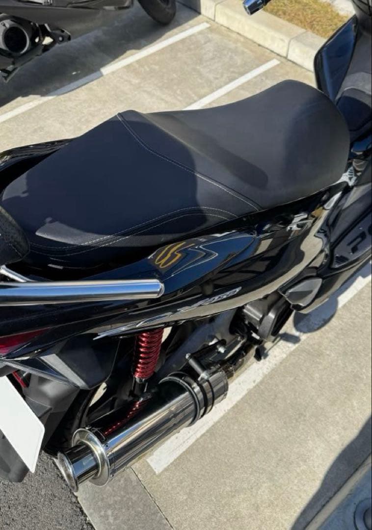 PCX 125 jf81 150 kf30 純正 シート