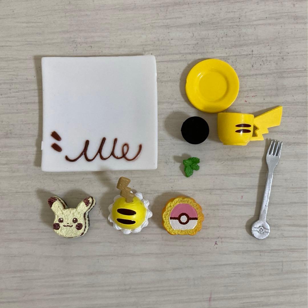 ピカチュウの木漏れ日のカフェ全8種類セット