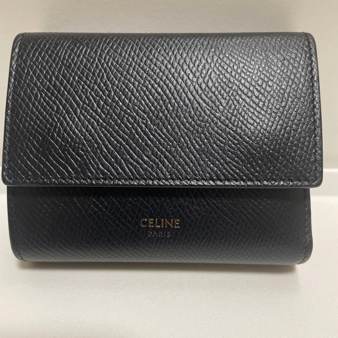 CELINE セリーヌ スモールトリフォールド ミニ財布 ブラック　黒