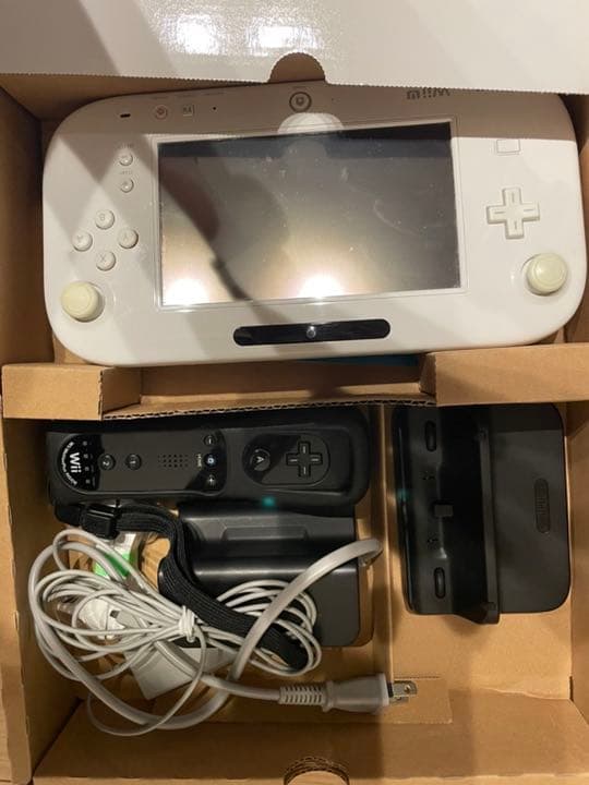 Nintendo Wii U WII U プレミアムセット SHIRO