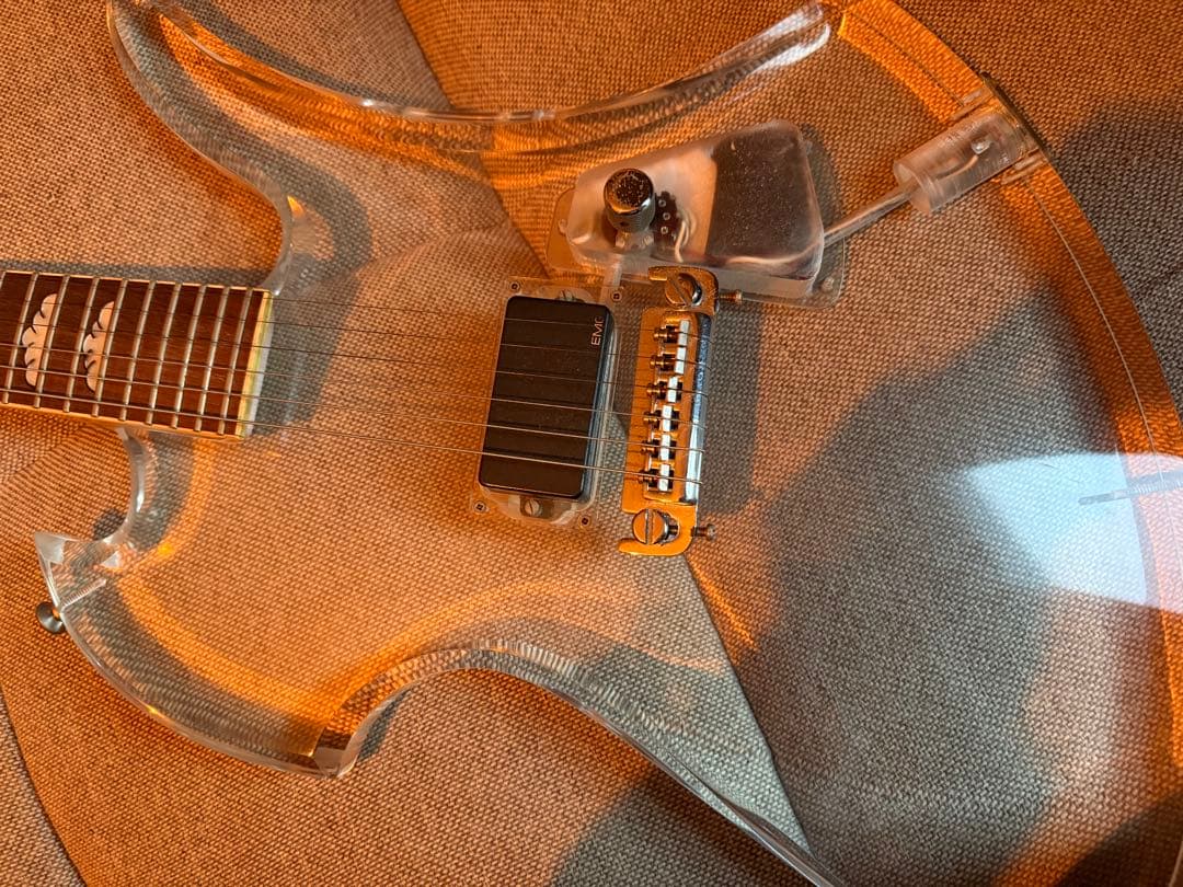 FERNANDES クリスタルモッキンバード アクリルギター hideモデル
