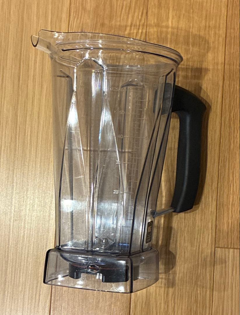 バイタミックス　Vitamix VMO111
