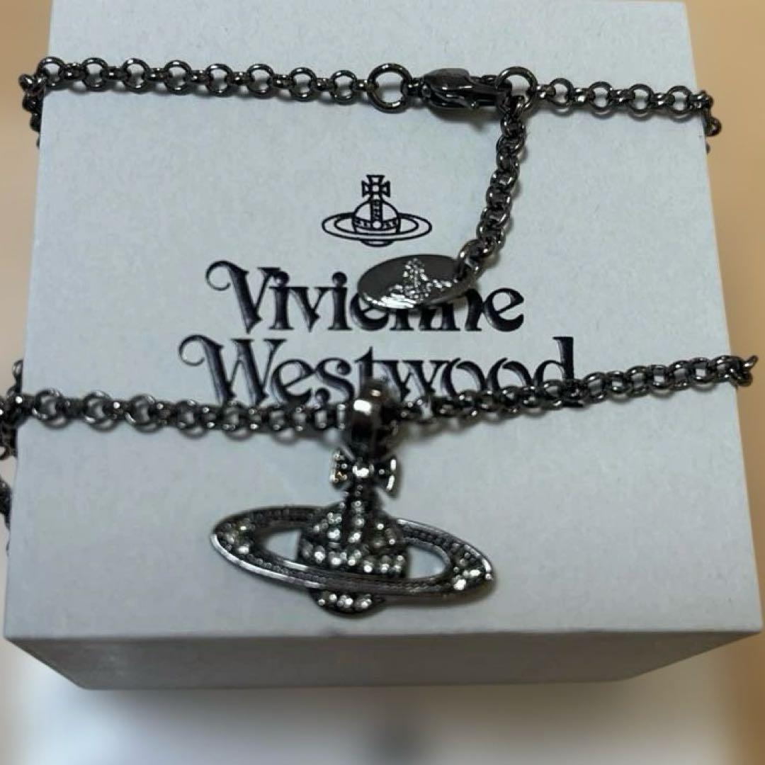 Vivienne Westwood ミニバスレリーフ　ネックレス