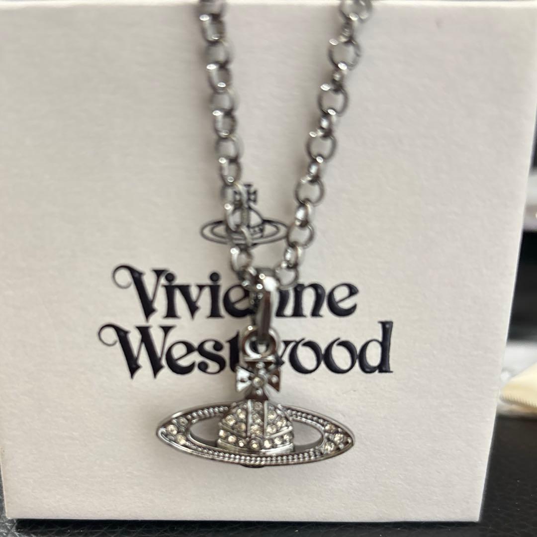 Vivienne Westwood ミニバスレリーフ　ネックレス