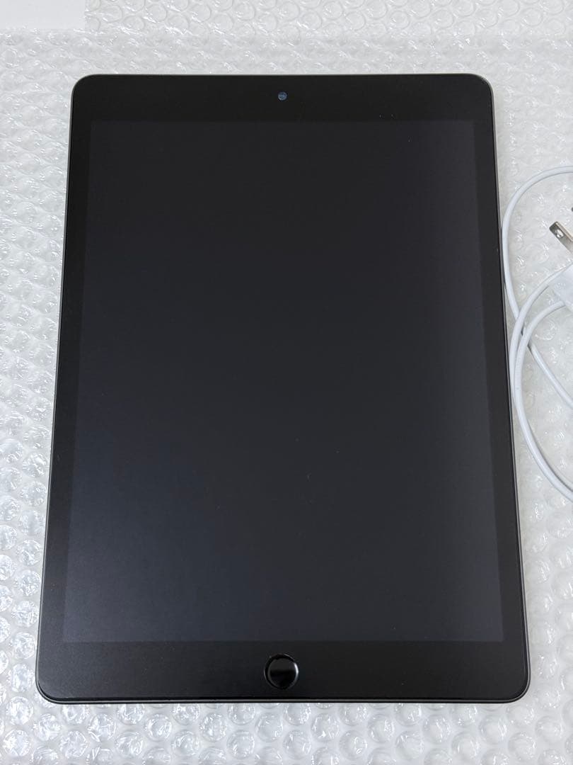 Apple iPad 第9世代 64GB Wi-Fiモデル 極美品