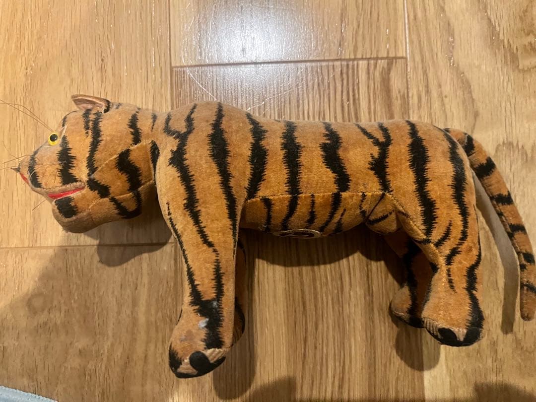 レア　古いトラのぬいぐるみ 約20cm 虎　上野動物園