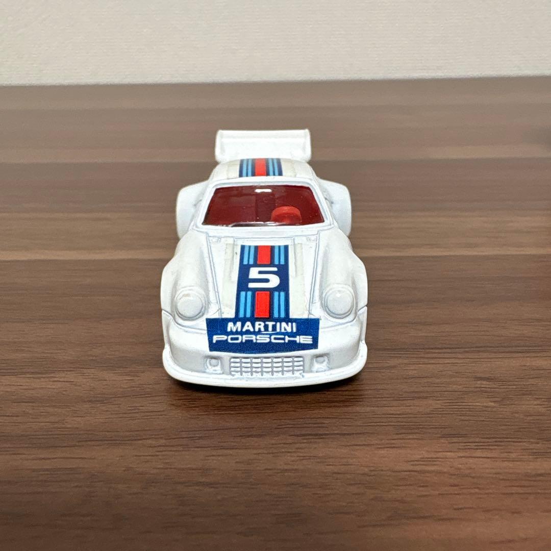 トミカ 青箱 F31 ポルシェ935 ターボ 白ウイング