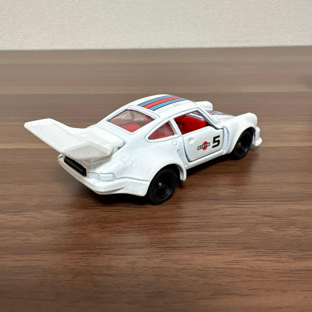 トミカ 青箱 F31 ポルシェ935 ターボ 白ウイング