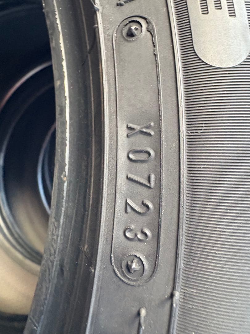 ヤマちゃん！様専売品　ダンロップRV505 205/50R17 タイヤ中古品4本