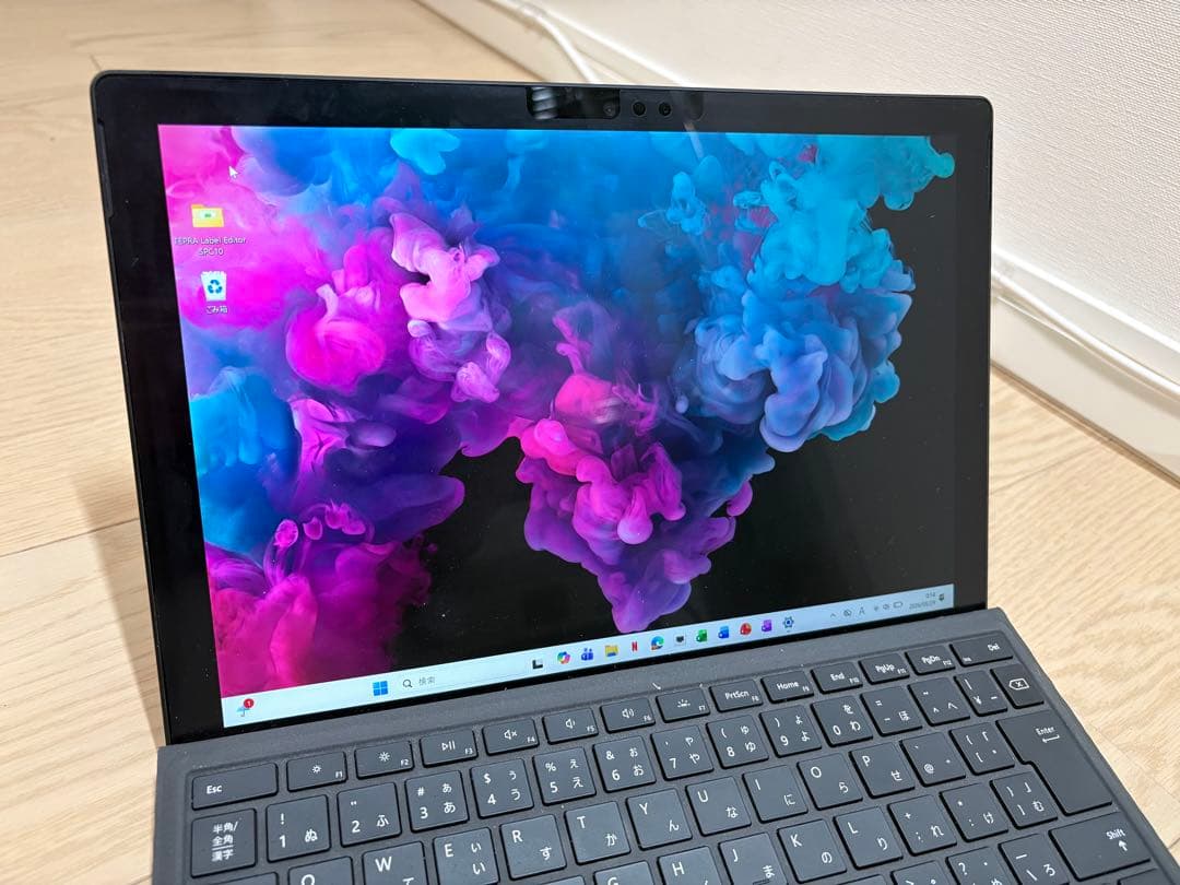 Microsoft Surface Pro6 本体 + キーボード + ペン
