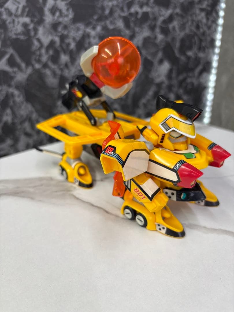 ★ビーダマン爆外伝V ビーダアーマー カーゴイエーガー