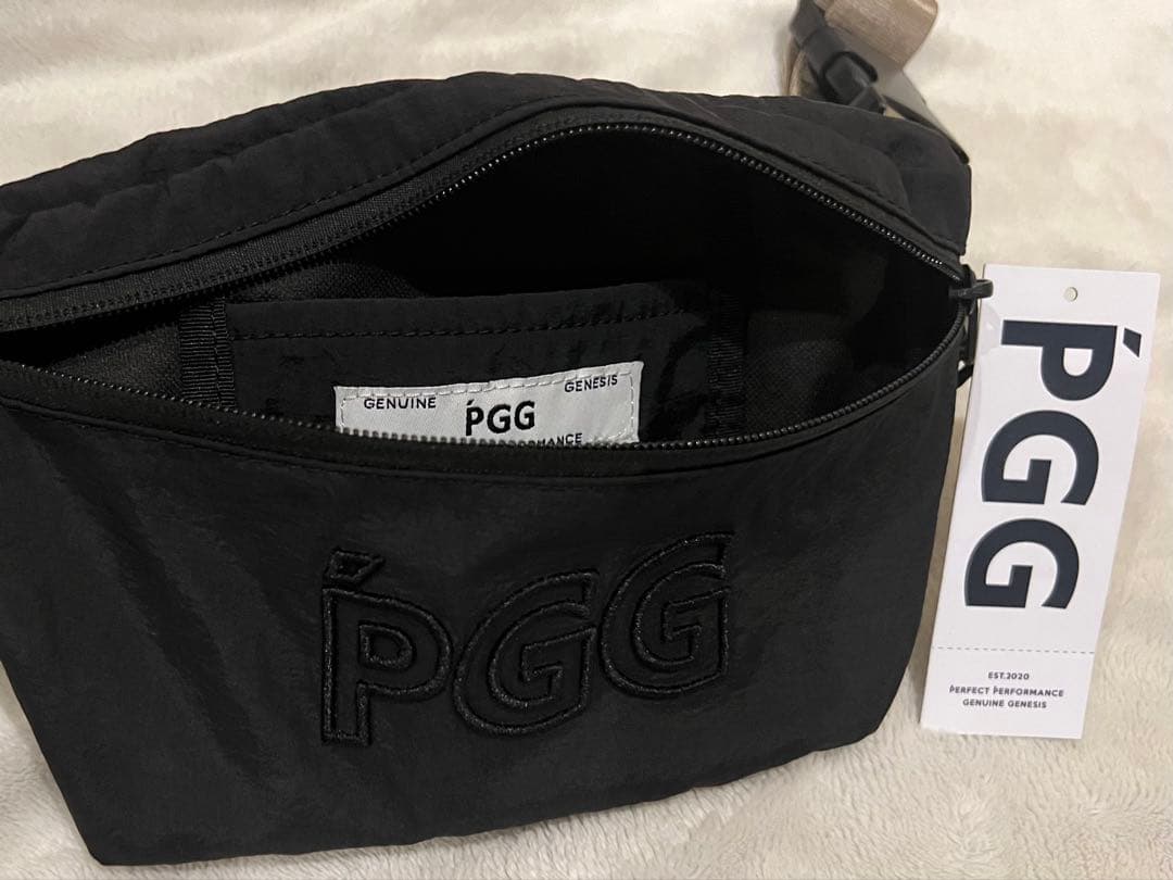 PGG ブラック ボディバッグ
