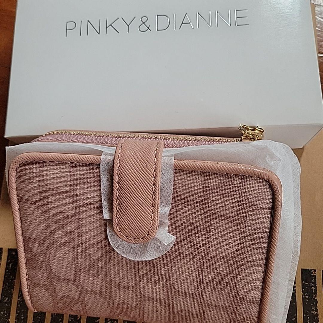 （新品　未使用）PINKY&DIANNE 二つ折り財布 ピンク
