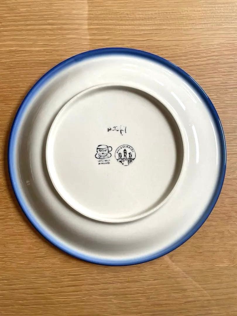 ポーランド食器2枚セット　花柄装飾の陶器皿 直径約25cm