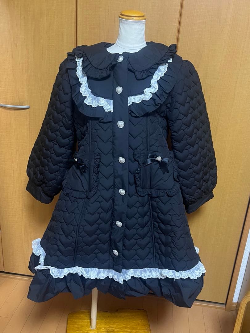 夢展望 ハートキルティングレースフリルダウンAラインコート