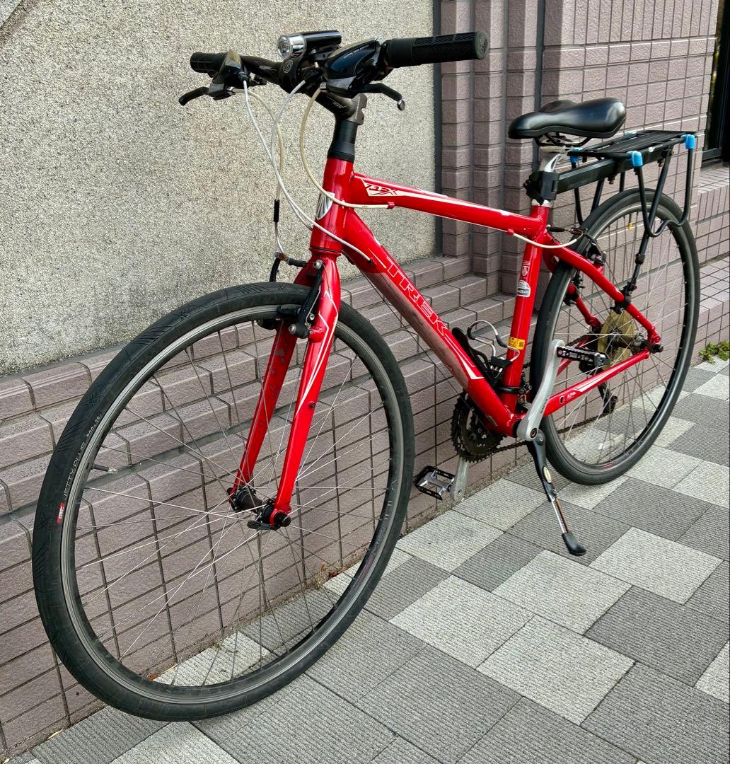 TREK トレック　7.3FX クロスバイク　自転車　東京