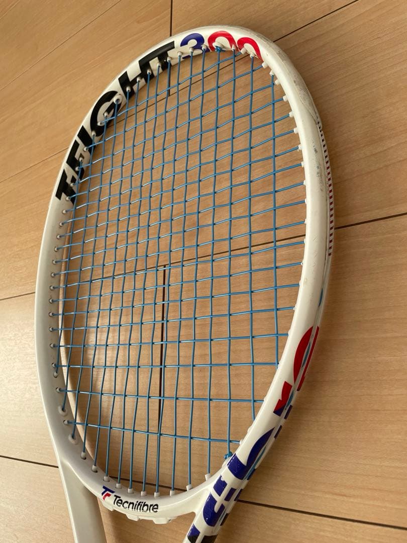 Technifibre Tfight 300 ラケット 2本セット